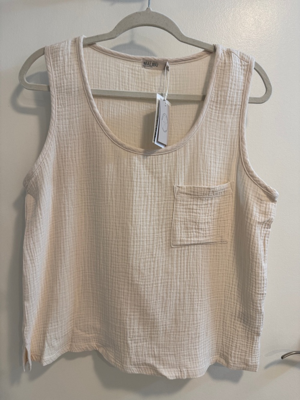 Barefoot Dreams Malibu Collection Sun Soaked Sand Dune Gauze Pocket Tank Med NWT